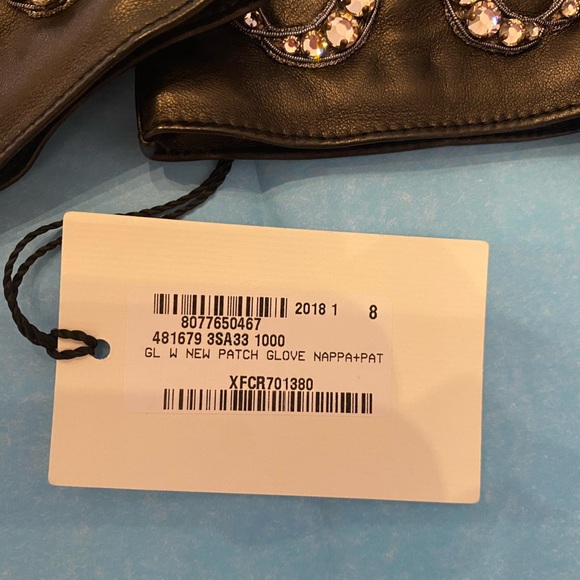 NWT NIB GUCCI New Patch leather Crystal Bow black gloves sz 8 giftable - Picture 4 of 6